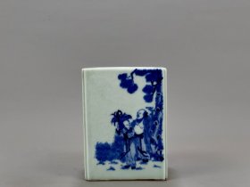 清乾隆青花八仙人物纹笔筒13.3/10厘米