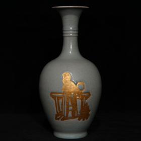 汝窑描金人物纹瓶，高28cm直径14cm
