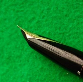 美产犀飞利帝国（SHEAFFER Imperial）黑色半钢14K F嵌入尖钢笔一支