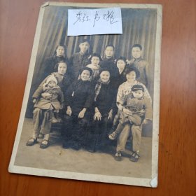 70年代左右合照一张