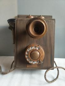 回流，进口，喊话.拨号，木头坐老电话机，正常使用，包存完整，