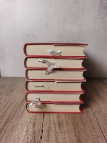 古典文学三种—(老版书)《莎士比亚全集》(全六卷),莎士比亚著,朱生豪等译,大32开,布面精装带护封,人民文学出版社1994年一版,1997年2印。,《尼采》《威尼斯商人》,