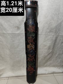 旧藏漆器古琴 画工一流，工艺精湛。可以正常使用，琴音婉转动听，余音绕梁，品相如图