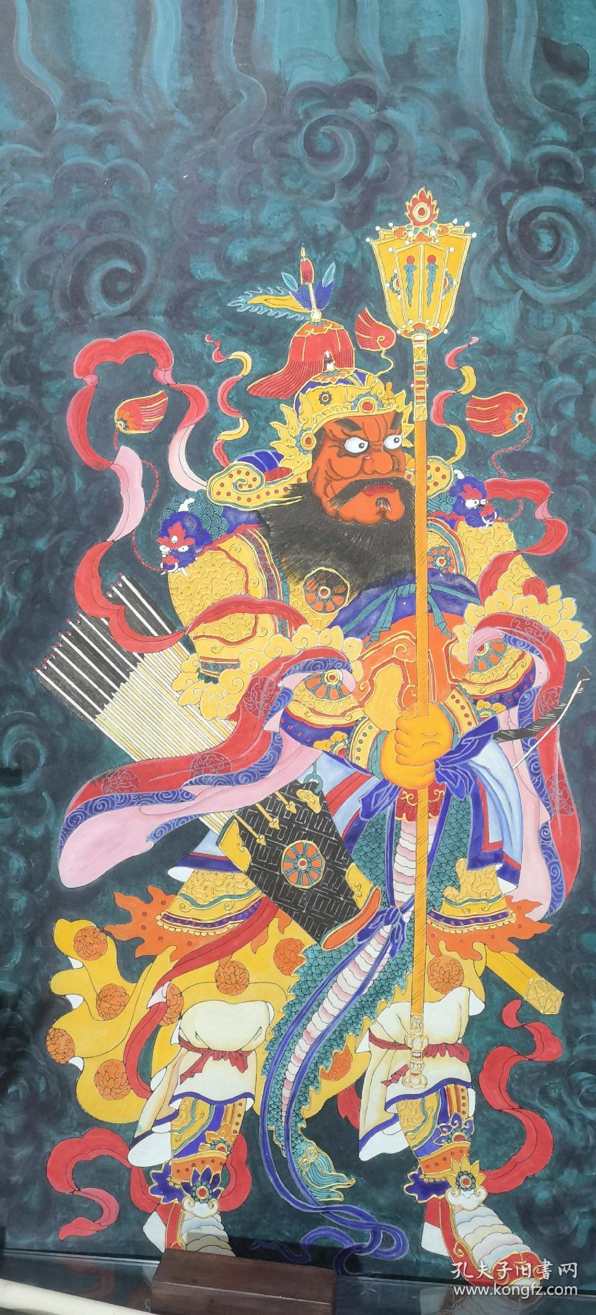 木版年画 故宫门神 祥云底纹 秦琼敬德一对 （70×138）cm 色彩庄重浓郁，沥粉堆金，体现皇家贵气 。线稿木版印，手工上色，沥粉堆金。