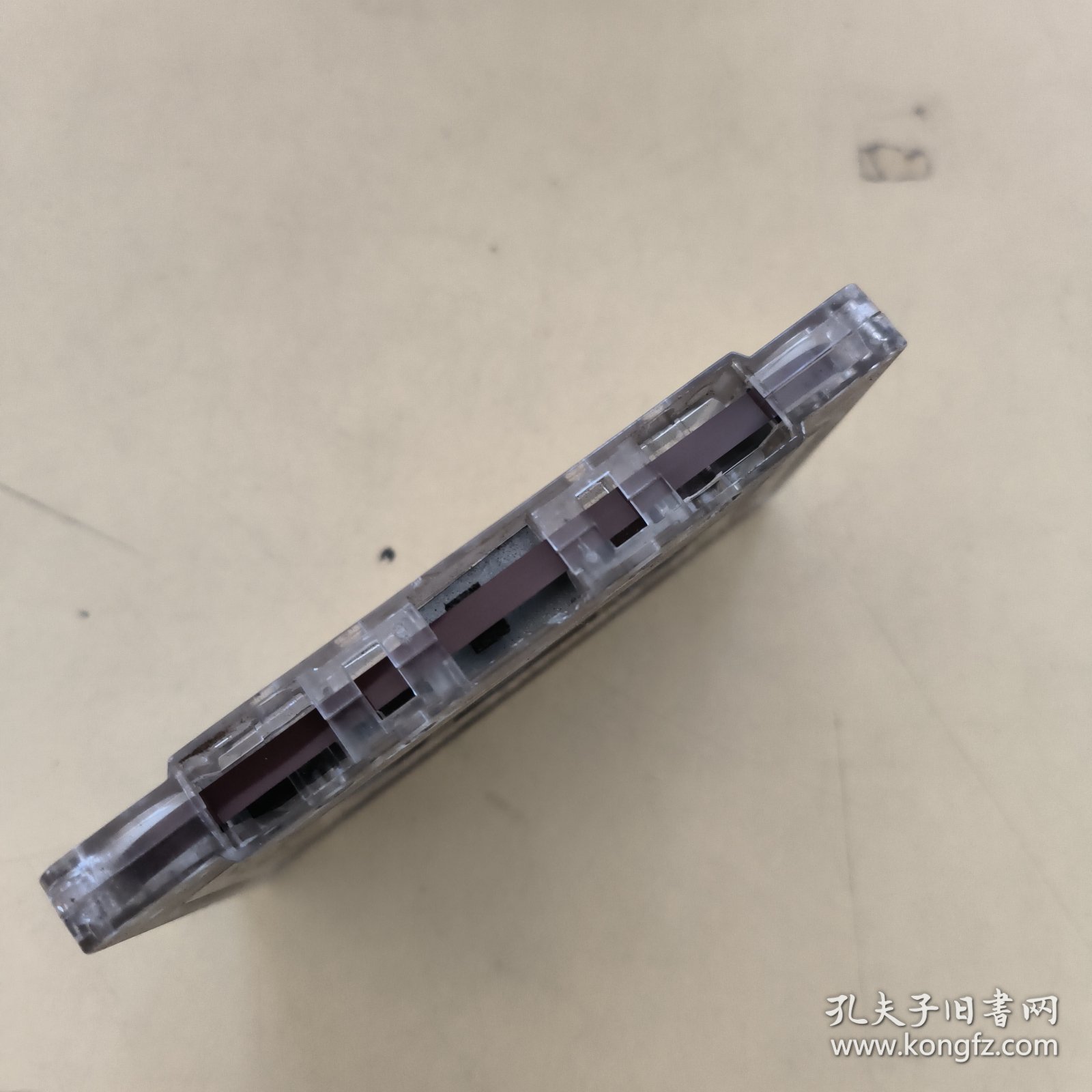 磁带---小红帽（没有外封歌词），请买家看好图下单，免争议，确保正常播放发货，一切以图为准。