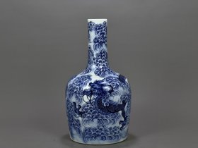 清雍正青花龙纹摇铃尊 35/20厘米