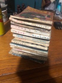 一打连环画打包卖，都不缺页，品相有好有坏