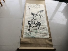 一副徐悲鸿骏马画
