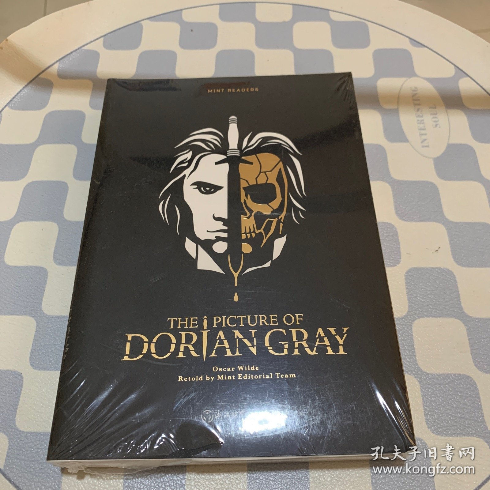 THE PICTURE OF DORIAN GRAY：Retold by Mint Editorial Team
