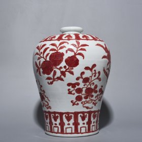 明永乐珐华彩折枝花果纹梅瓶 36*24厘米