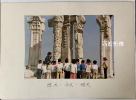 著名摄影师、天津摄影家协会会员崔宪伟1980年代摄影作品 — 《昨天•今天•明天》