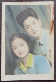 老照片，手工上色，夫妻合影，背题1954年