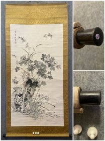 巨幅古筆赏石花卉图【山本梅逸】 1783 ~ 1856（天明三~安政三）74歲。名亮、親 亮，字明卿，號梅逸（亦作梅佚）、春園、葵園、天道外史、 梅花逸人、玉禪居士、友竹草廬、白梅居、樂是幽居、玉 禪室、旬翠庵、梅花室，通稱卯年吉。名古屋生人。少年 好畫，初師山田宮常、山本蘭亭。寄居古畫收藏家、富豪 神谷天遊家期間，與中林竹洞共同研習臨摹歷代名跡