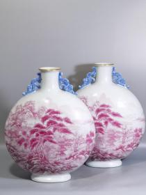 清乾隆 珐琅彩玛瑙红风景山水人物双耳抱月扁瓶 一对 高32.6口径6肚直径25