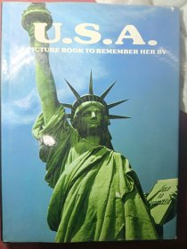(英文原版)USA: A Picture Book To Remember Her By(大16开画册)精装本书衣全
