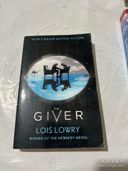 The Giver Quartet — The Giver   Film Tie-In Edition    记忆传授人  