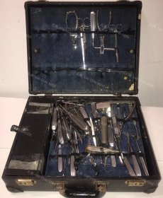 价可议 Medical Huge Collection of Vintage Cosmetic Surgery Instruments with Case nmzdwzdw