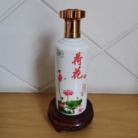 贵州茅台镇《荷花酒》酒瓶子