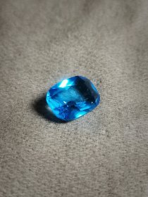 巴西宝石界面，巴西海蓝宝，海蓝宝石象征沉着、勇敢和聪明。戒面宝石规格：14*10*6mm ​