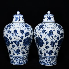 明永乐青花缠枝牡丹纹梅瓶尺寸35*19厘米