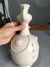 邢窑瓶