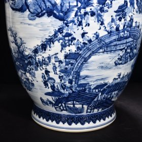 清乾隆青花清明上河图双耳瓶 高81.5厘米宽41.5