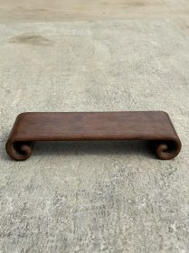 黄花梨下卷桌，尺寸如图，全品。