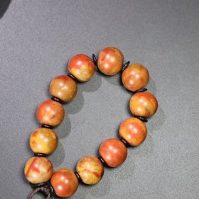 旧藏 战国红手串,包浆老道,,尺寸 直径 1.8厘米,总重 98.5克!