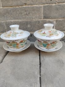 收藏多年的精品盖碗 画片凸出喝茶好