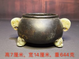 大明宣德年制紫铜玉足双耳象鼻香炉，
