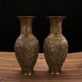 福禄寿三星花瓶
黄铜
长11宽11高27厘米
重2.33千克