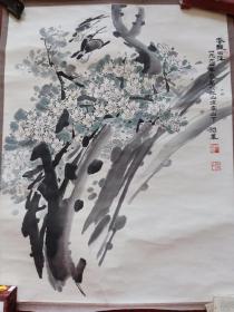 国画一张，作者，齐治凤，原鞍山市立山区文化馆美术创作辅导员，中级职称，结业于沈阳鲁迅美术学院，善画小写意装饰风格，现为中国老年书画研究会、中国美术家协会辽宁分会会员。兼鞍山市老年书画研究会常务理事、洞庭书画院、中原书画研究院，院士高级书画师、20世纪权威大画册（世纪典藏卷）高级编委、中国文化学会艺术委员会主席、《文化人物》杂志社终身荣誉主席等。规格830*640毫米，裱心
