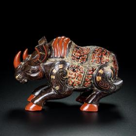 旧藏汉代漆器牛摆件