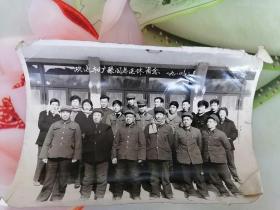 1984年欢送杨广荣同志退休留念