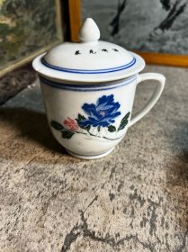 1997年，啤酒厂定制茶杯，磕