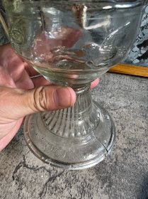 50年代,和平鸽老煤油灯一只