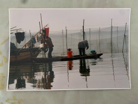 八十年代老照片 《水上人家》 陶剑秋 著名摄影家 （长17.4厘米Х11.5厘米）