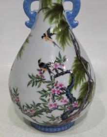 大清雍正年制，粉彩杏林春燕纹玉壶春瓶，高度17.7㎝，口径4.2㎝，底5.3㎝，