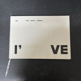 IVE THE FIRST ALBUM画册光盘