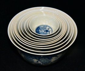 明成化红胎青花葡萄纹碗 最大7×12.3cm最小2.2×5.5cm】