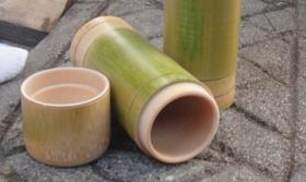 天然竹雕罐子高18厘米直径8厘米