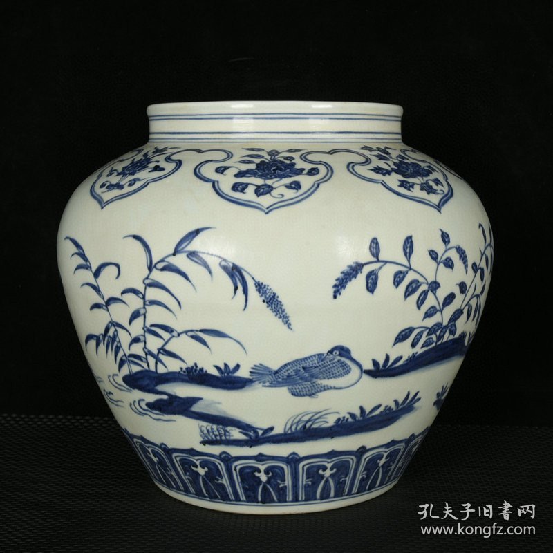 瓷器 明青花芦雁纹罐 高30厘米 直径33厘米