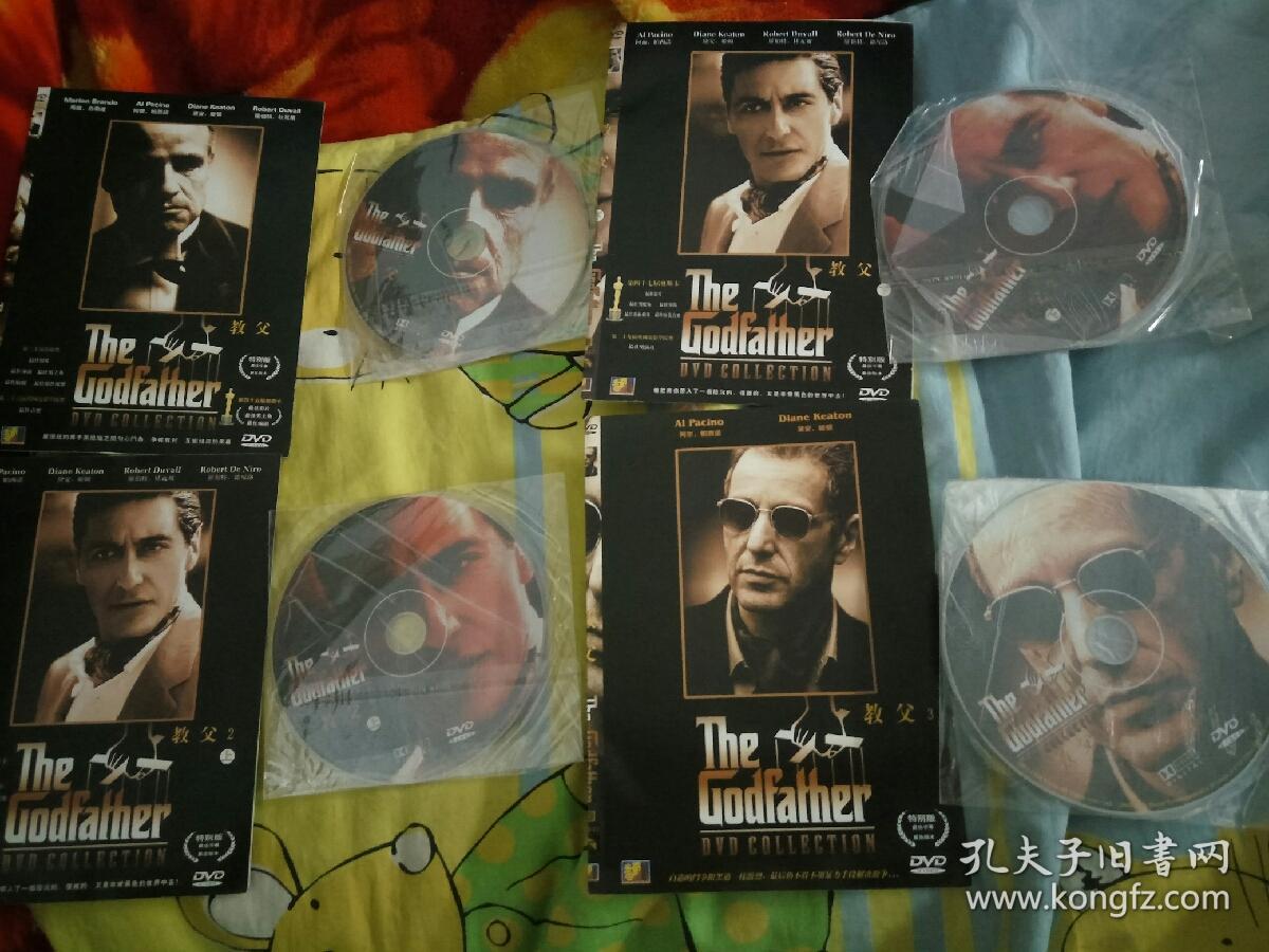【屋内红色包】经典老影视明星欧美电影碟片DVD，4碟，教父第一部1碟第二部续集上下集2碟第三部1碟，合计4碟！！艾尔帕西诺马龙白兰度黛安基顿艾尔帕仙奴罗勃狄尼洛主演！