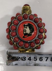 毛主席铜镶松石《鼻烟壶》漂亮