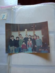 1989年彩色照片【一家老少11人】