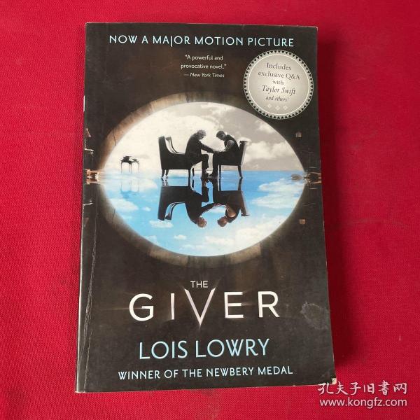 The Giver Movie Tie-In Edition 记忆传授者 电影版 英文原版