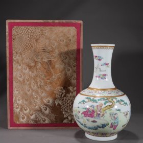16—清代-咸丰粉彩人物故事图赏瓶