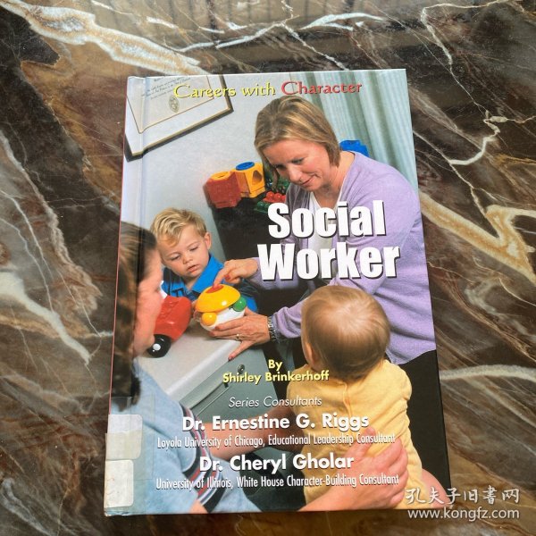 SOCIAL WORKER