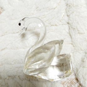 外国高档水晶《天鹅》。