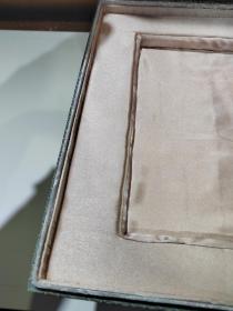 为藏品量物定制锦盒